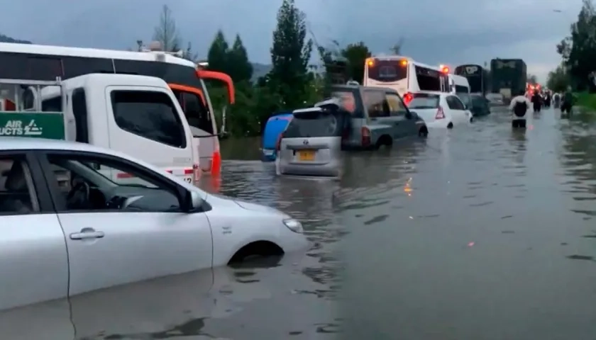 Inundaciones en un sector de Bogotá durante las pasadas lluvias.