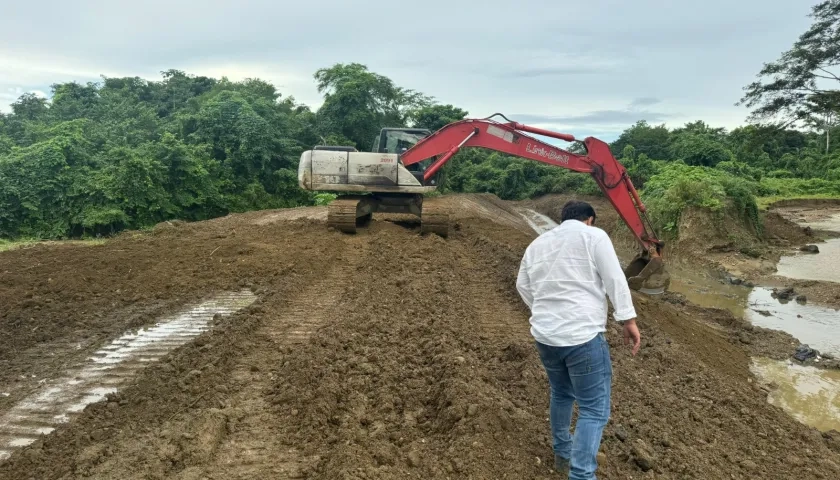 La Subsecretaría de Prevención y Atención a Desastres realiza limpieza de arroyos y canales.