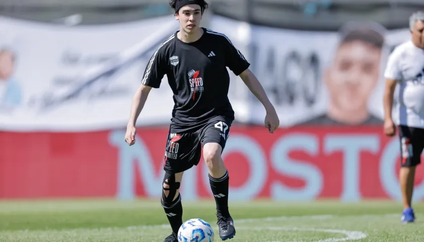 El streamer argentino 'Spreen' antes del partido contra Vélez Sarsfield. 