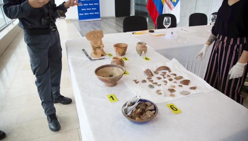 Las piezas arqueológicas estaban en Perú.