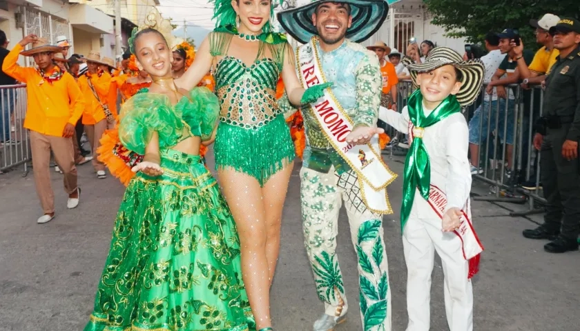 Los reyes infantiles, la reina 'Lex' y el rey Momo, Juan Rivera.
