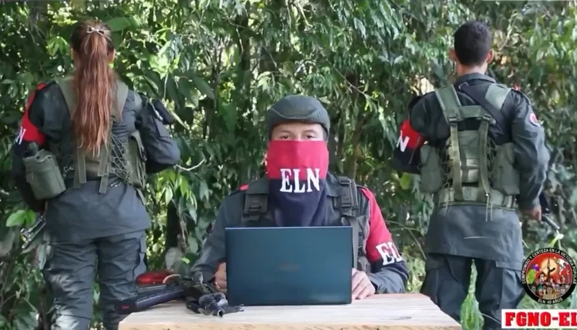 Pronunciamiento del ELN en respuesta a organizaciones sociales sobre corredor humanitario.