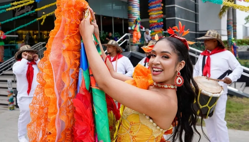 Luisa Fernanda Guerrero, Reina del Carnaval de Manatí.