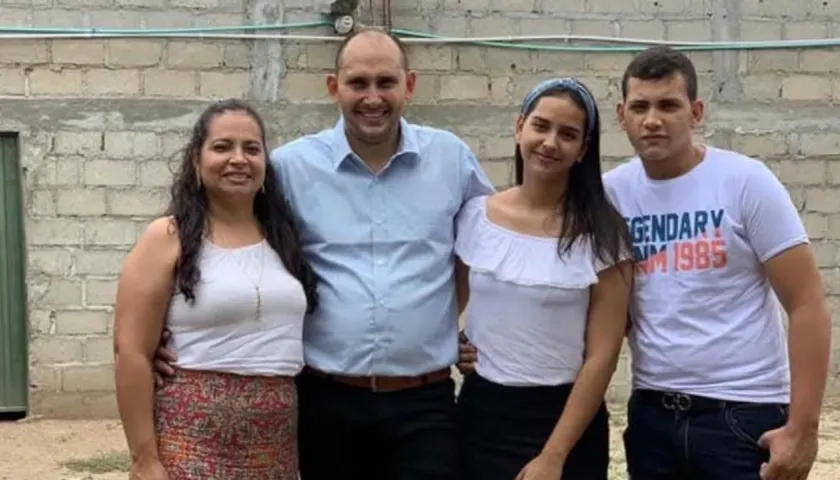 Yorlay Rincón, Marlon Lora, Ángela y Santiago.