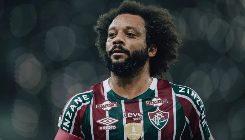 Marcelo con la camiseta del Fluminense, el club donde inició su carrera.