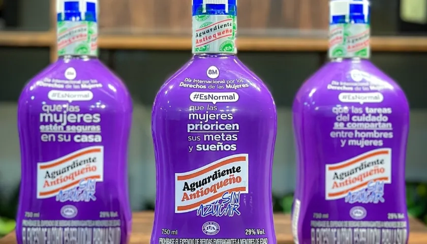 Edición especial del Aguardiente Antioqueño.
