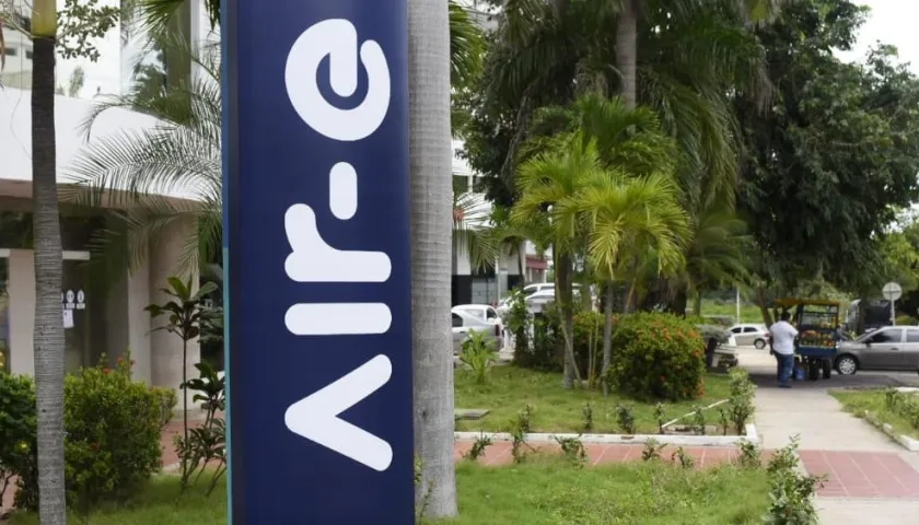 Fachada de una de las oficinas de Air-e en Barranquilla. 
