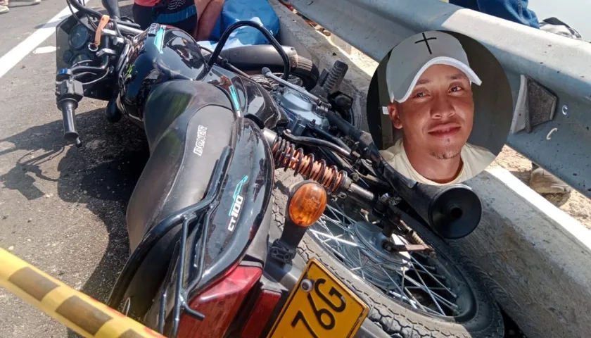 Rafael Darío Echeverría Carriaga y la motocicleta