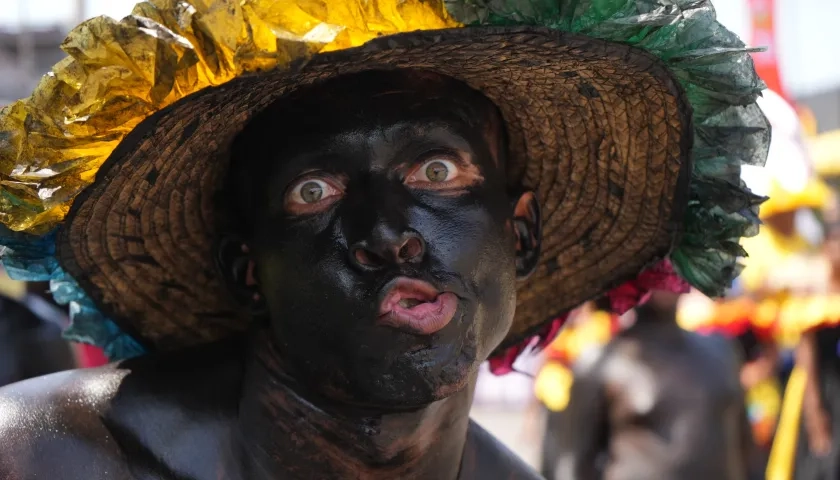 Ritmos Tropicales Danza Son de Negro en la Vía 40.