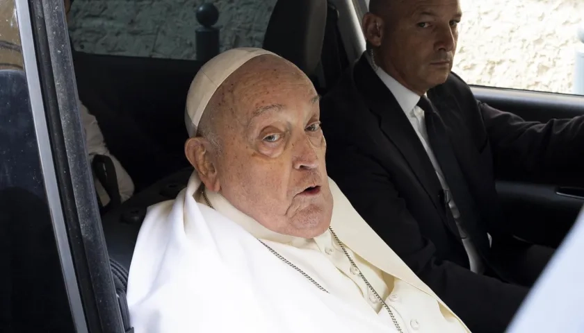El Papa Francisco tras su visita a la prisión de Regina Coeli en Roma.