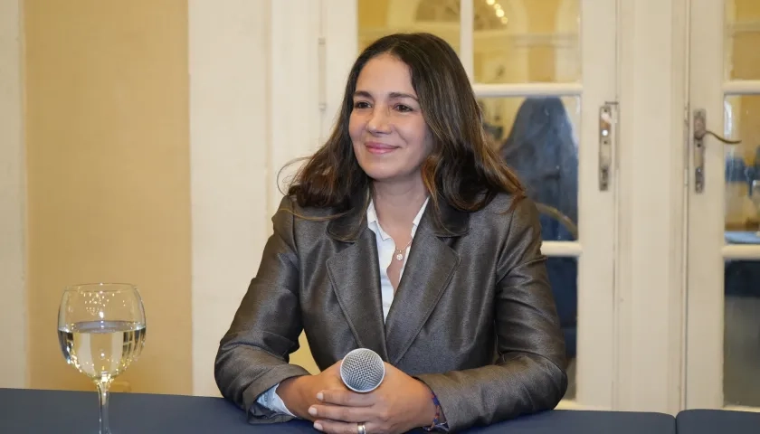 Sondra Macollins, abogada. 