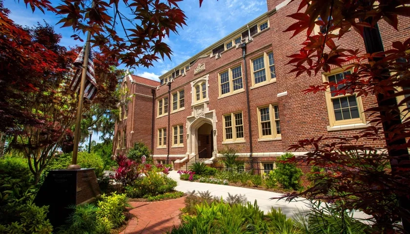 Universidad Estatal de Florida.