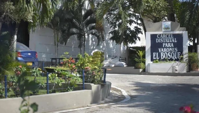 Cárcel Distrital El Bosque. 