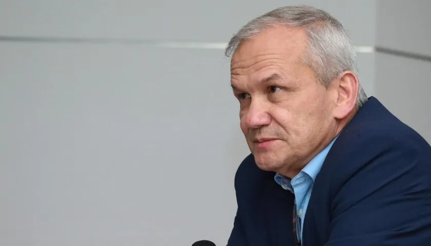 Carlos Ramón González, exdirector del Dapre.