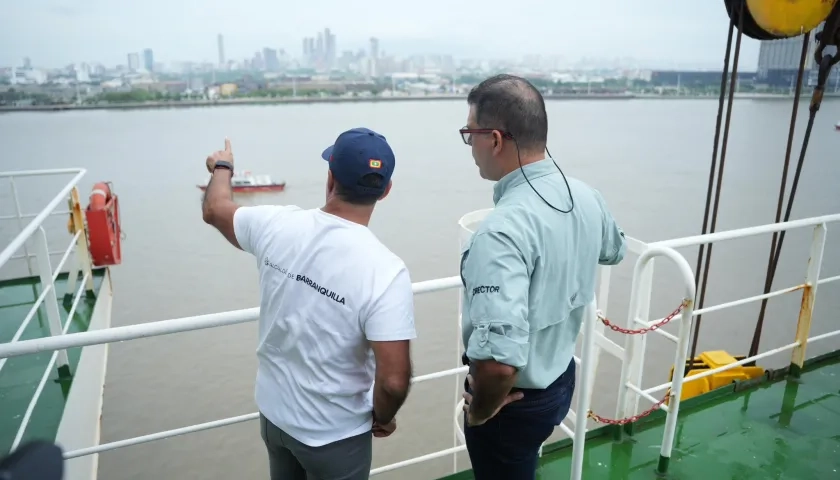 Alcalde Alejandro Char junto al director de Cormagdalena, Álvaro Redondo. 