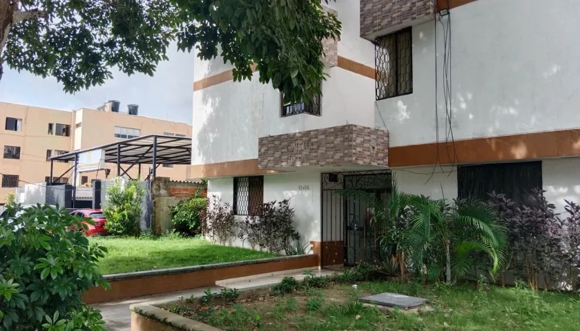 Edificio donde se está presentando la situación. 