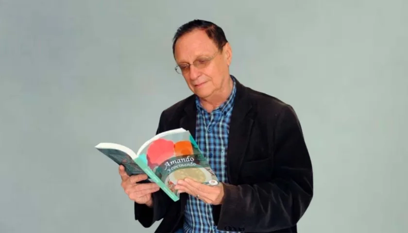 Fernán Espinosa Támara, autor de 'Amando y cocinando'. 