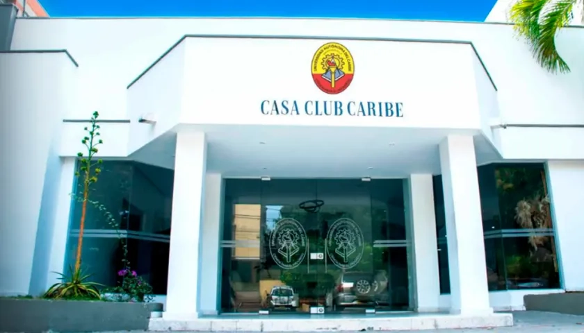 Fachada Casa Club Caribe