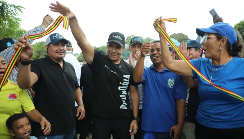 Alcalde Char durante la inauguración del parque en Las Américas. 