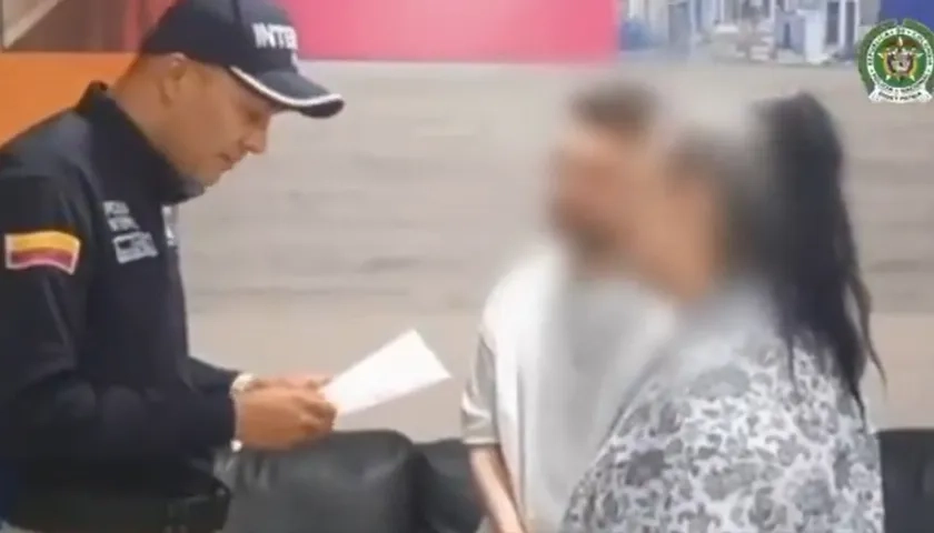 Renzo Hiklis Rangel Prentt y Flor de María Prentt de Rangel.