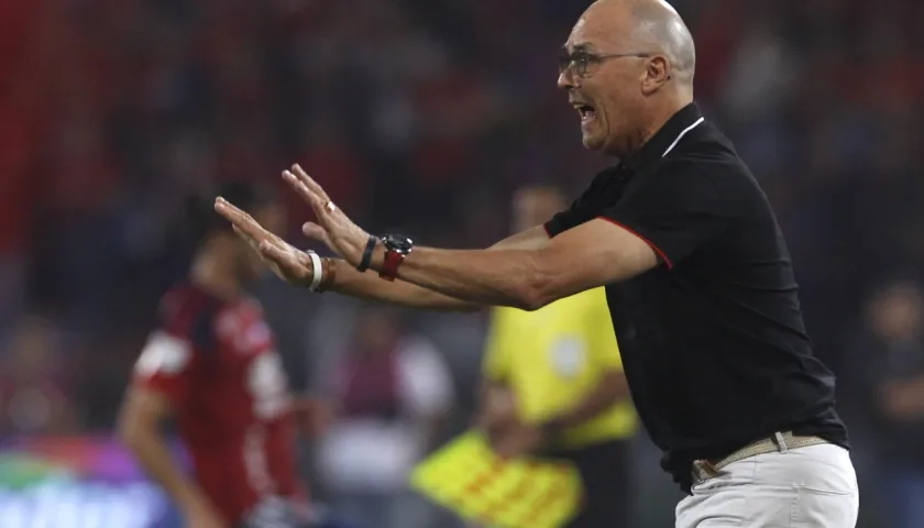 Alfredo Arias, nuevo técnico del Junior.