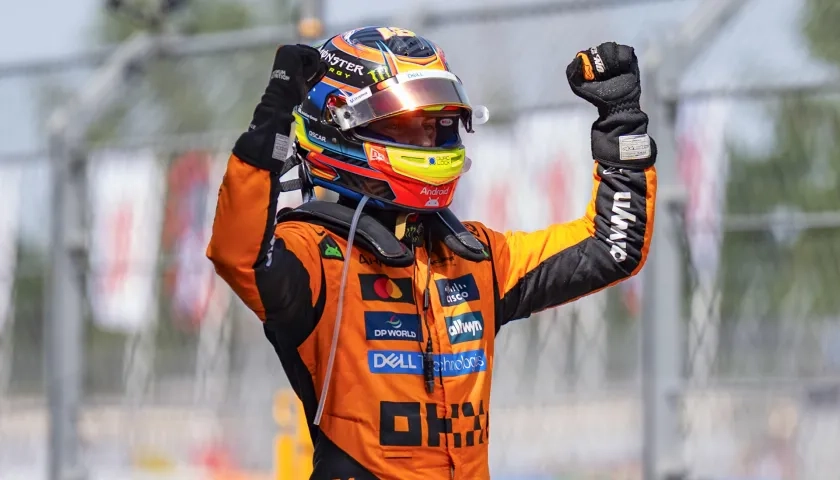 Oscar Piastri celebrando su victoria en el Gran Premio de España.