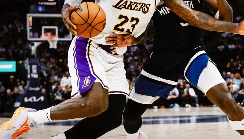 LeBron James cumplirá su octava temporada con los Lakers.