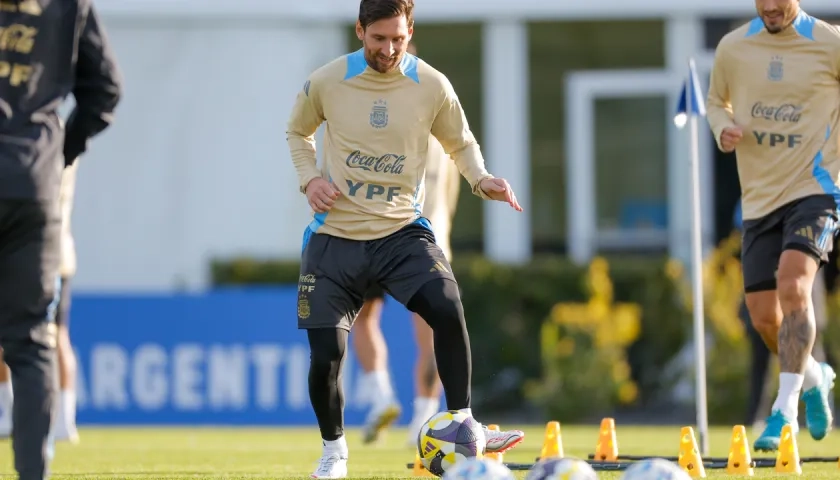 Lionel Messi ingresó en los minutos finales del partido contra Chile, en Santiago. 