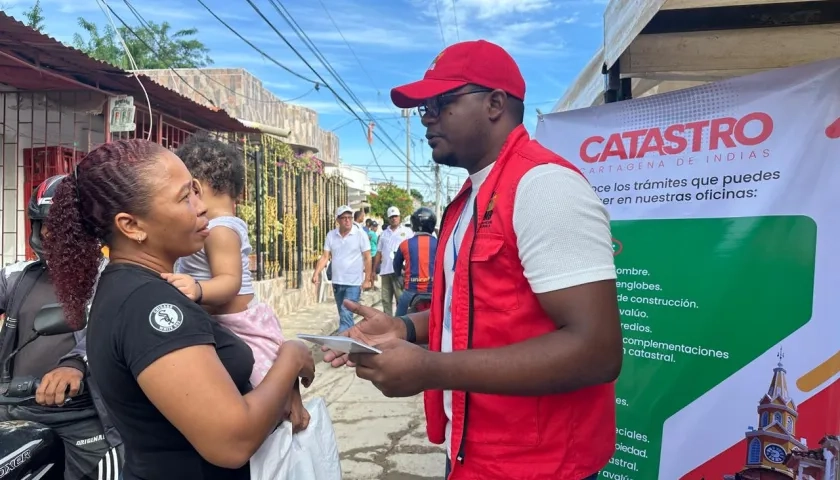 Gestión catastral del equipo del AMB en Cartagena. 
