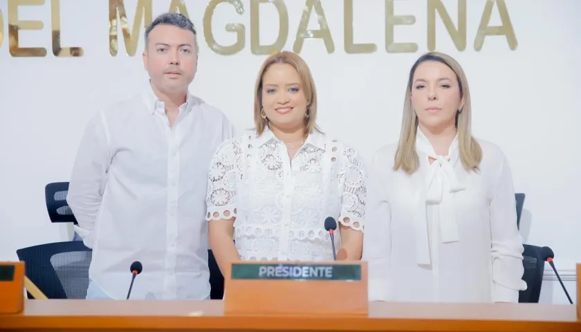 Rosa Idalia Jiménez, Alberto Mario Gutiérrez y Mallath Paola Martínez.