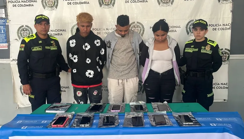 Los tres capturados.