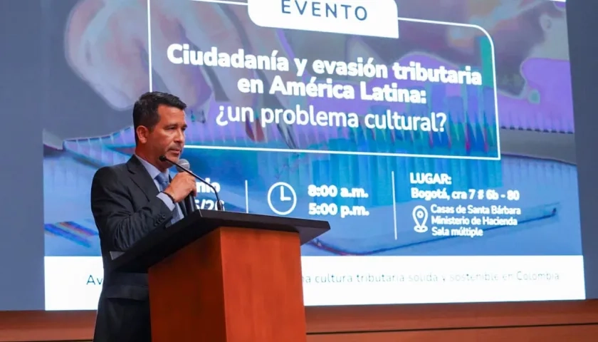 Luis Eduardo Llinás, director (e) de la Dian.