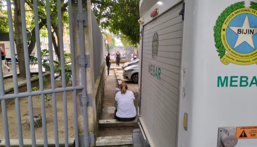 El cuerpo fue trasladado a Medicina Legal.