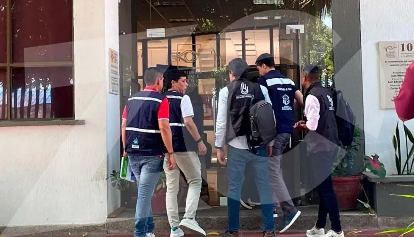 Visita del Ministerio Público a Medicina Legal. 