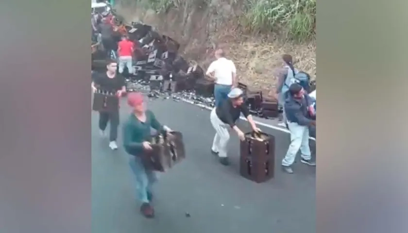 Las imágenes compartidas en redes sociales han generado rechazo. 