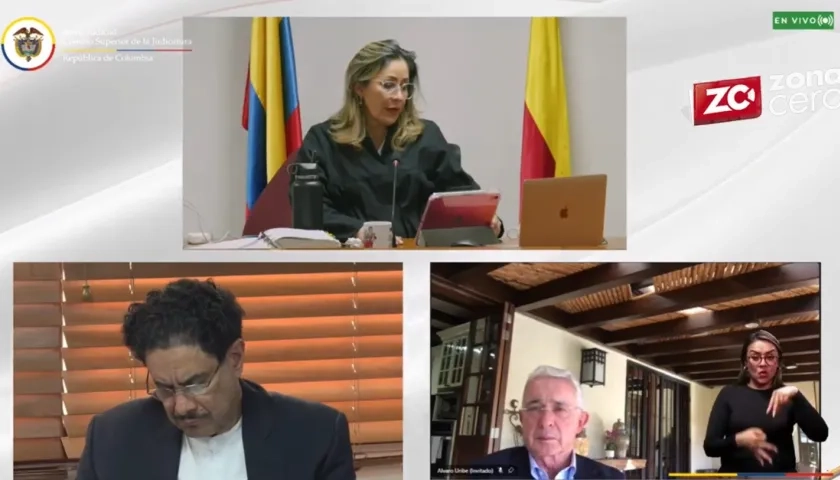 Audiencia de Álvaro Uribe Vélez.