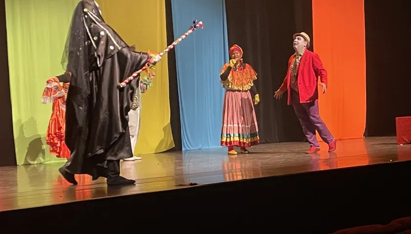 Puesta en escena de 'La muerte no triunfó aquí'. 