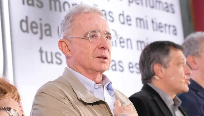 Expresidente Álvaro Uribe Vélez.