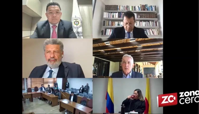 Audiencia de Álvaro Uribe.