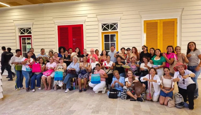 Club de Tejedoras en Puerto Colombia. 