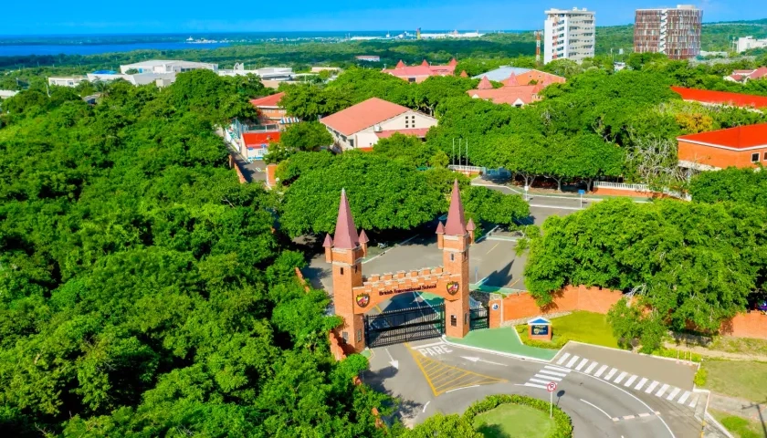 British International School (BIS).