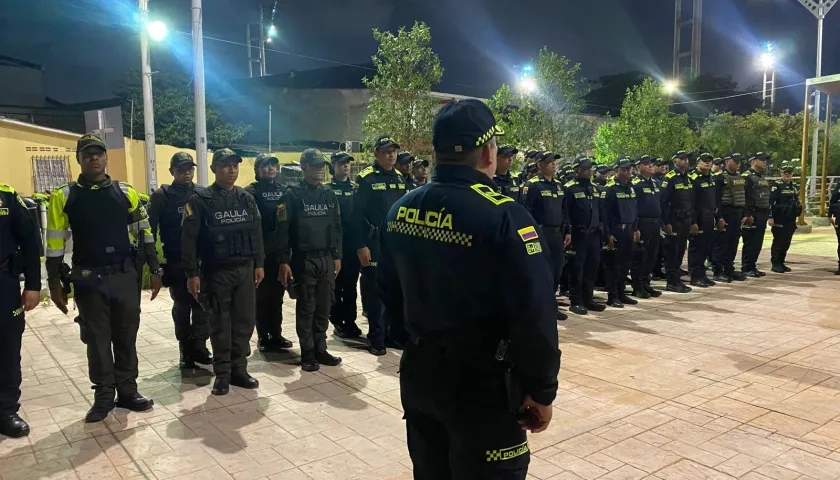 La Policía tiene varios puestos de control en diferentes sectores de la ciudad. 