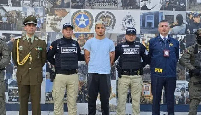 Carlos Mejía Hernández. 