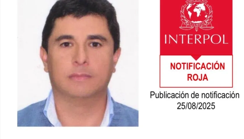 Circular Roja contra César Augusto Manrique Soacha, exdirector de Función Pública