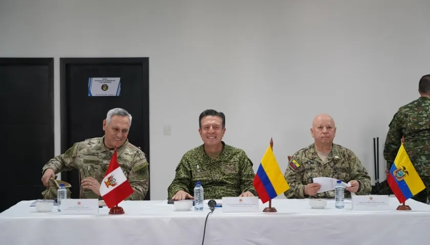 Comandantes de Fuerzas Armadas de Perú, Colombia y Ecuador