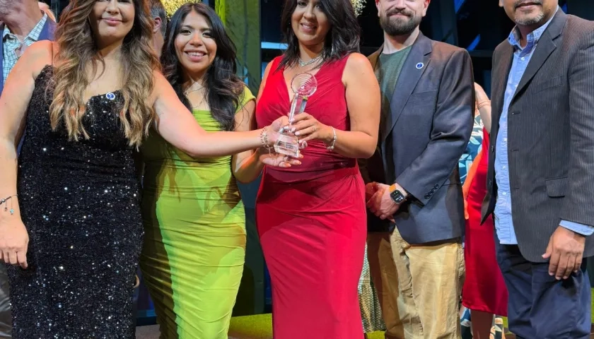 La periodista barranquillera Estefany Rodríguez recibió reconocimiento en Estados Unidos.