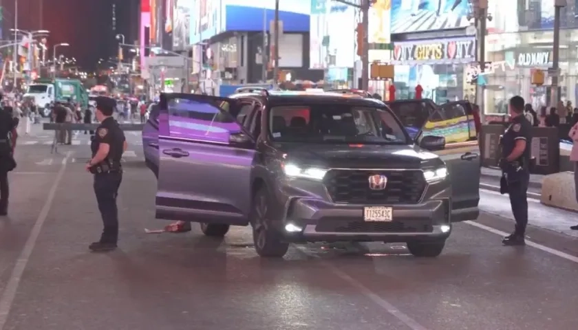 Autoridades llegaron al lugar de los hechos.