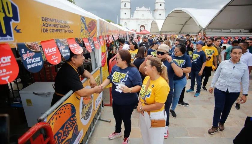 La Alcaldesa de Soledad en Gastro Fest 2025