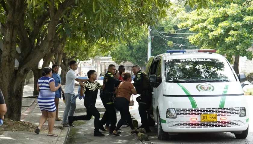  Familiares se enfrentaron a supuesto victimario. 