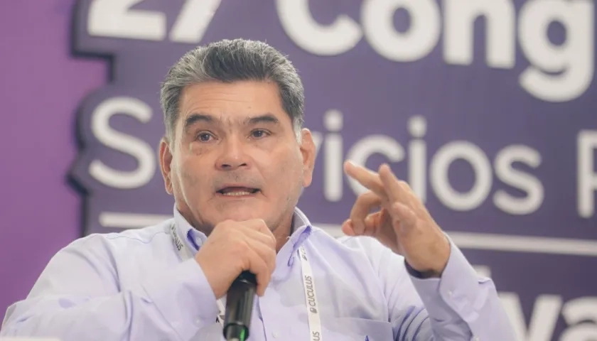 Procurador General Gregorio Eljach Pacheco.